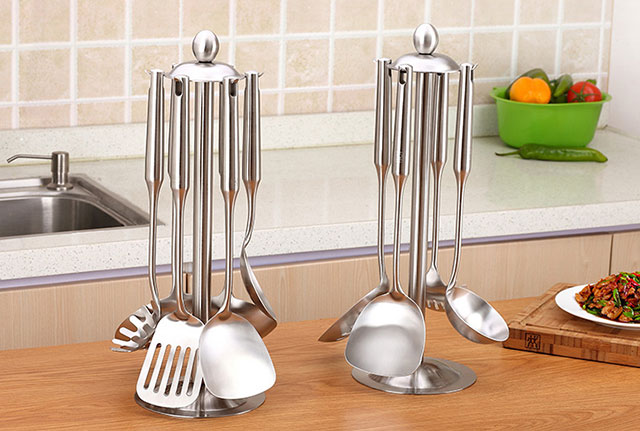 Kitchenware
